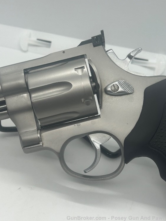 Like New Taurus M44 .44 Magnum Revolver 6.5” Ported Matte Stainless 6-Shot-img-4