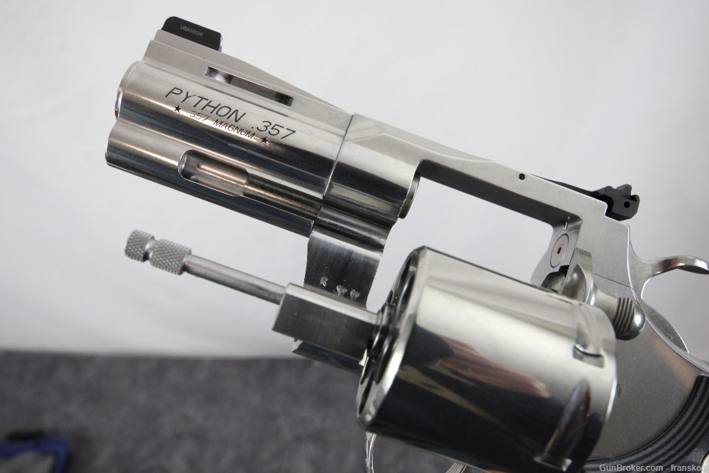 Colt Python Combat Elite in 357 Mag with 3" Vented Ribbed Barrel-img-15