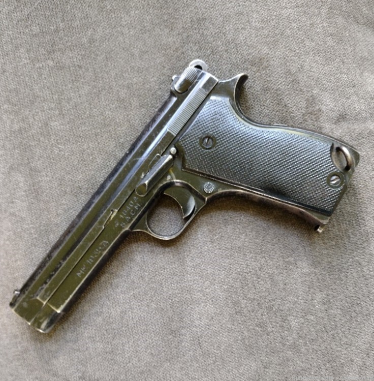SACM 1935A 32 Semi Auto Pistol SIG P210 1911 w mags & ammo-img-1