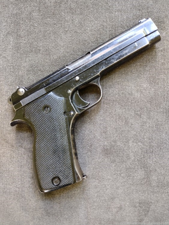 SACM 1935A 32 Semi Auto Pistol SIG P210 1911 w mags & ammo-img-0