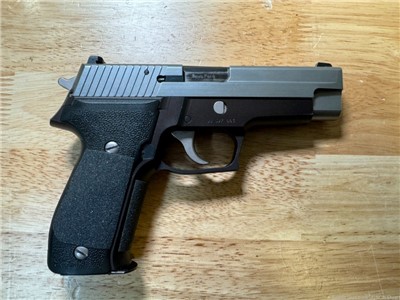 Sig Sauer P226 Stainless 9mm, with 1 Magazine Good Condition