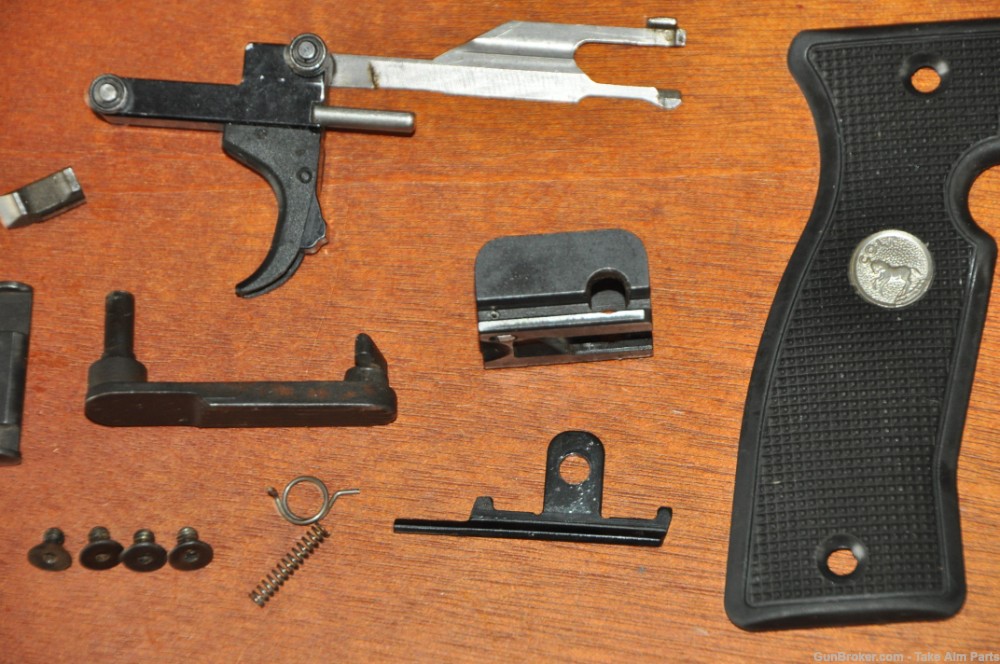 Colt All American Model 2000 9mm Grips Trigger & Parts-img-7