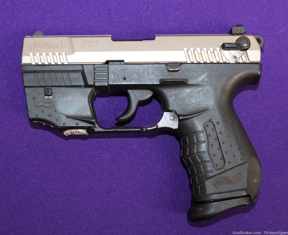 WALTHER P22 W/ INTERGRATED LASER AND ONE 10 RD MAGAZINE-img-0