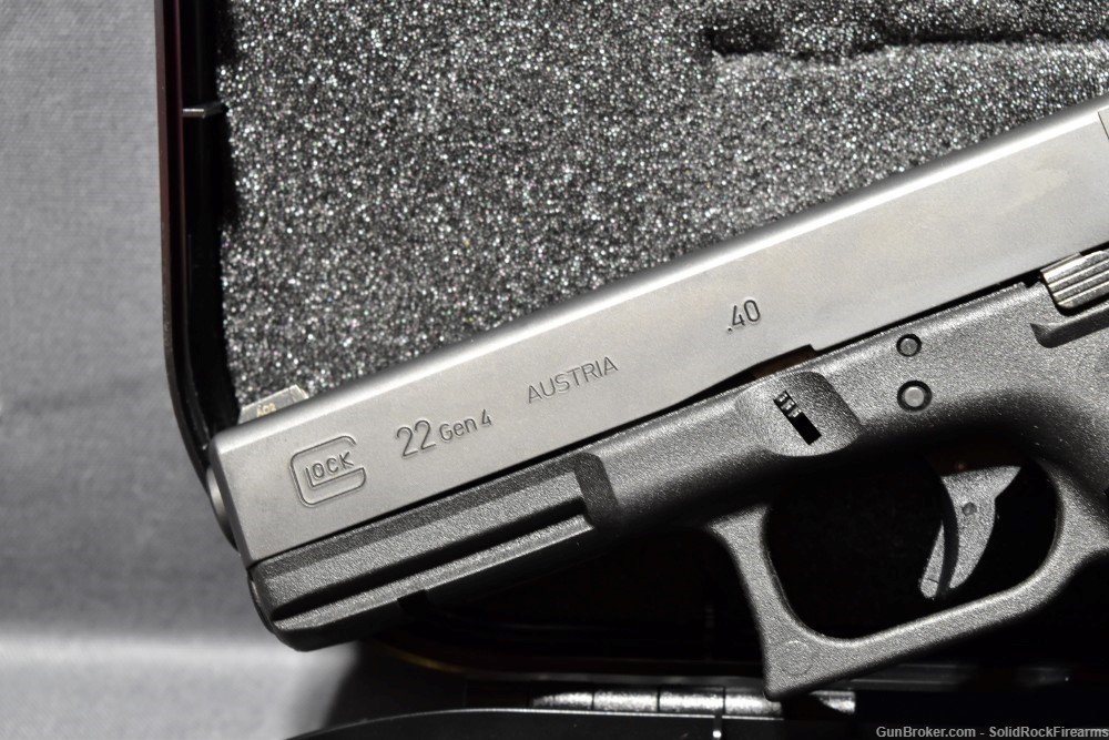 Glock 22 Gen 4, LE, Case, 3 Mags, NS-img-1