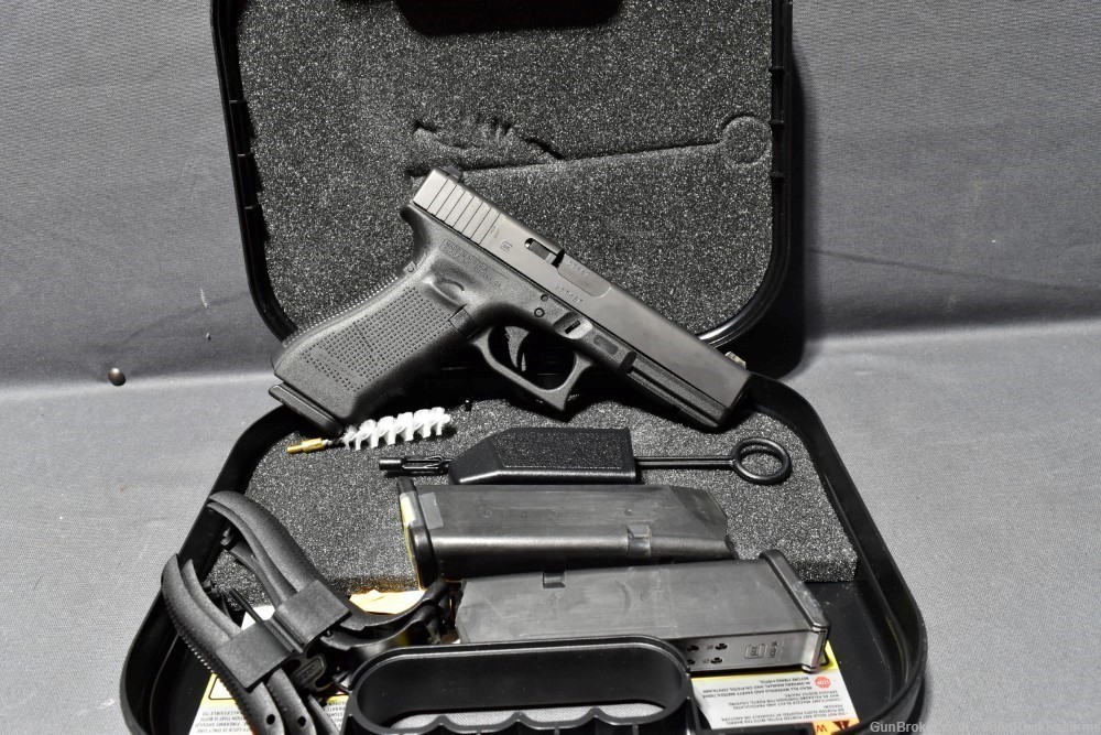 Glock 22 Gen 4, LE, Case, 3 Mags, NS-img-3