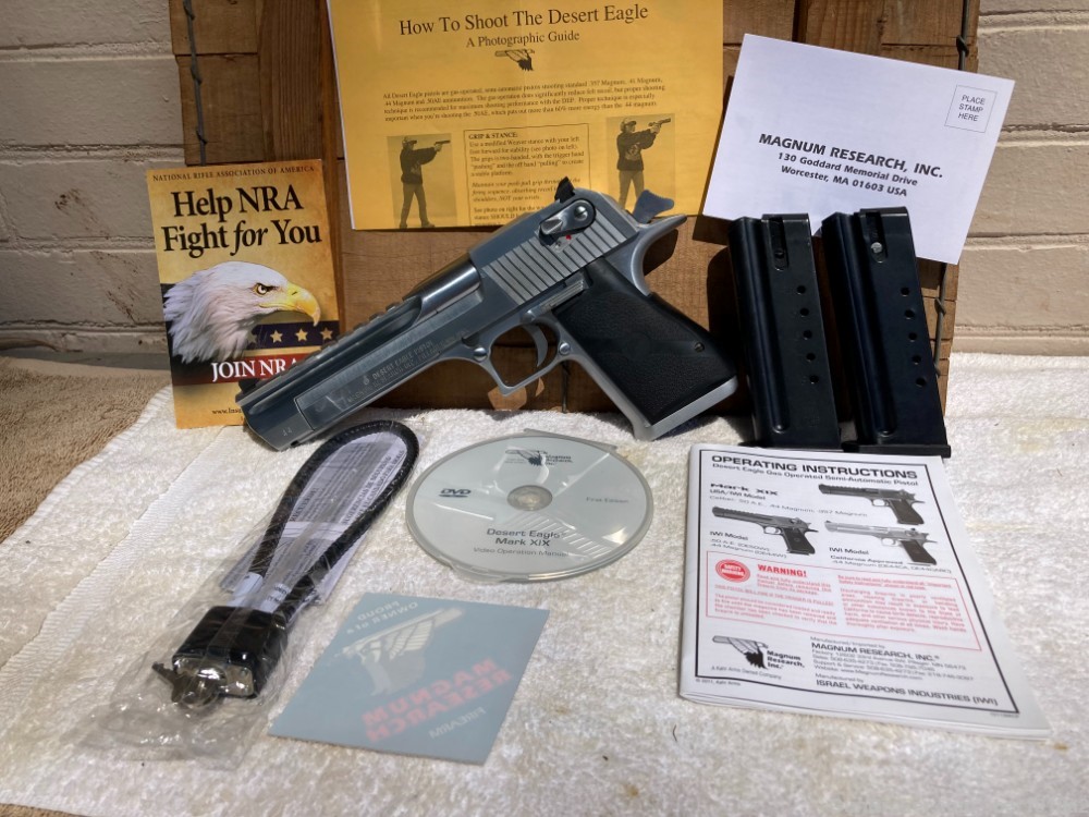 Desert Eagle 44mag XIX , IWI Israeli w/ custom holster, box and papers-img-12