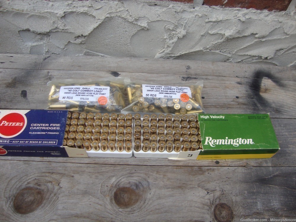 Nice Lot Of Assorted 45 Colt Ammo Cowboy Ammo 250 Grain Lead 200 Rounds -img-1