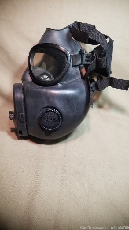 M17A2 Gas Mask size Small-img-2