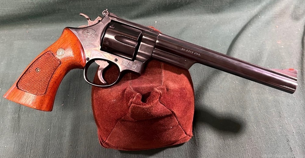 Smith & Wesson 25-5, used, 45 Colt caliber, 8.5 inch blued barrel, 6 shot -img-2