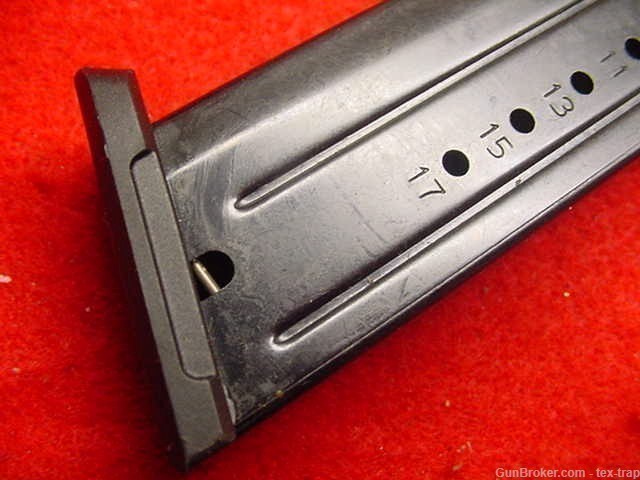 Factory Ruger SR9- 17 rd. 9mm Magazine- P19/17- New !-img-5