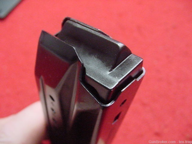 Factory Ruger SR9- 17 rd. 9mm Magazine- P19/17- New !-img-8