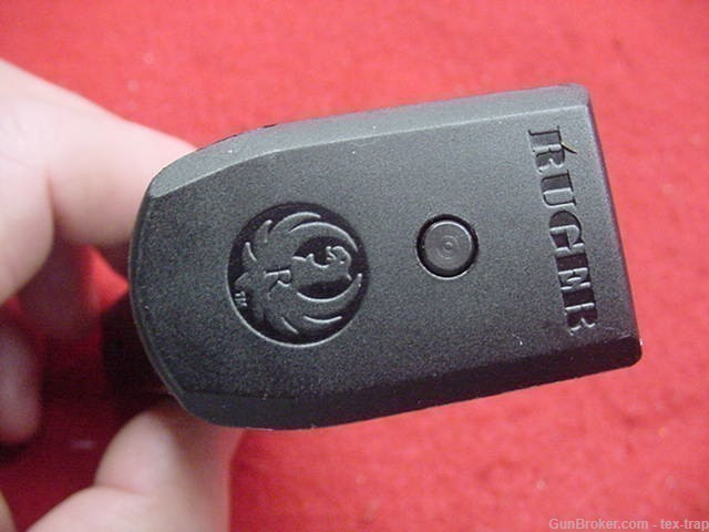 Factory Ruger SR9- 17 rd. 9mm Magazine- P19/17- New !-img-6