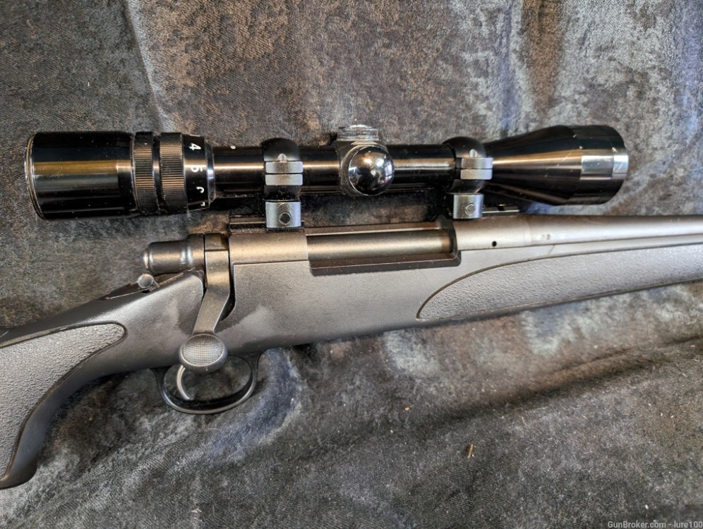Remington 700 ADL 30-06 Synthetic stock bolt action rifle -img-12