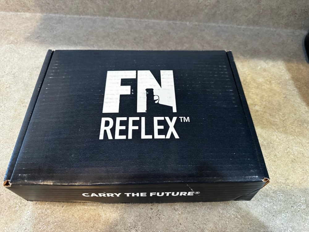 FN REFLEX LIKE NEW-img-6