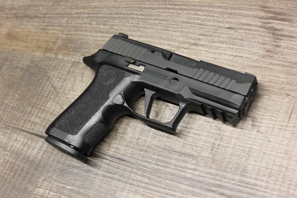 Sig Sauer P320 X-Compact Optic Ready 9mm pistol! -img-3