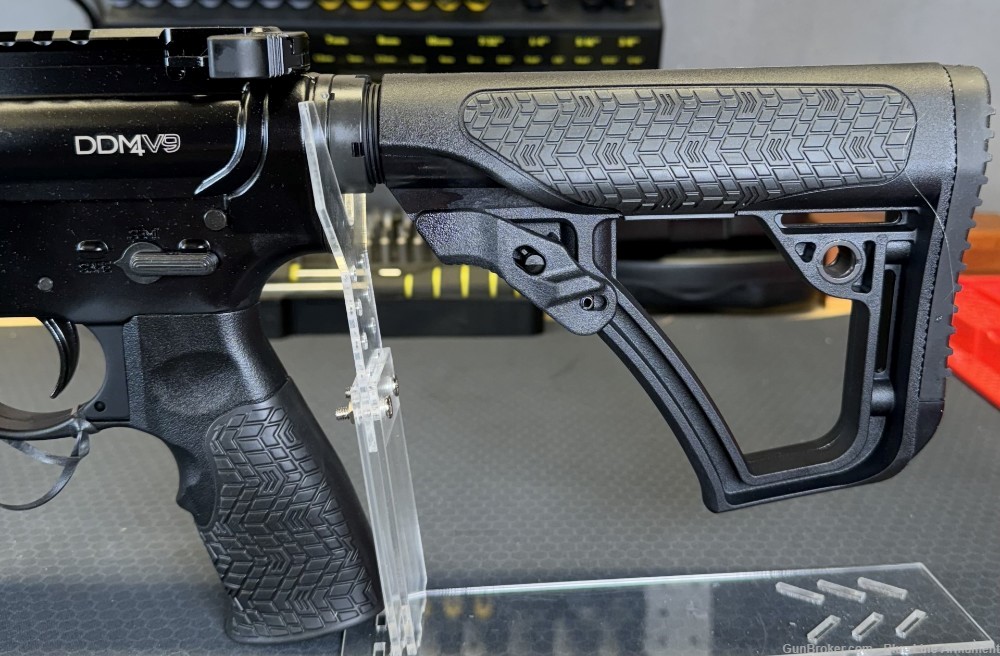 NEW Daniel Defense DDM4V9 Carbine 5.56 .223 AR15 PENNY AUCTION NO RES.-img-7