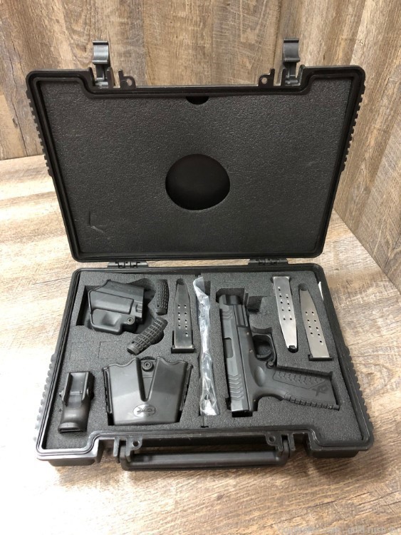 Springfield XDM 4.5 45ACP Semi Auto Pistol 3 Mags Hard Case Holsters-img-0