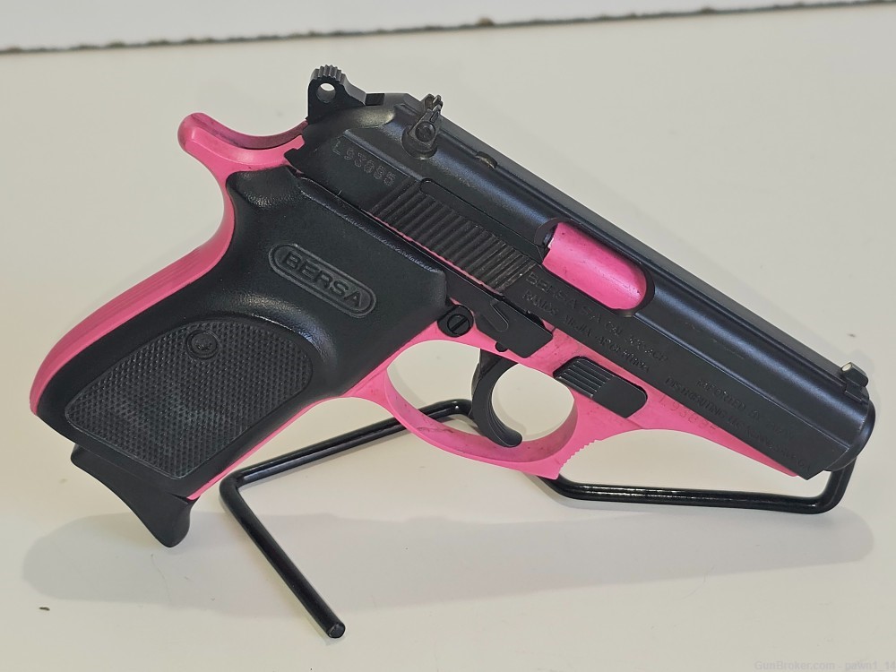 Bersa Thunder 380 Pink with one magazine-img-0