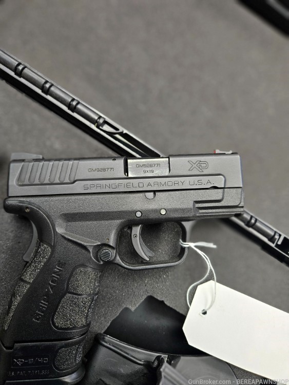 Springfield xd-9 mod2 9mm with gear-img-4