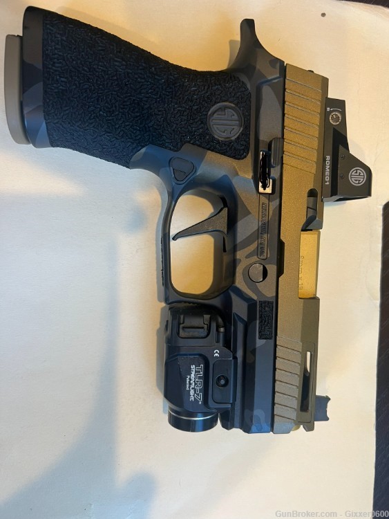 SIG SAUER P320 X-CARRY CUSTOM,  WITH EXTRAS -img-5