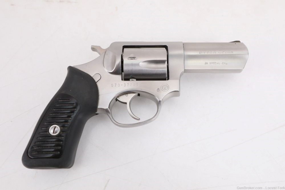 Ruger SP101 38 Special 3" Stainless 5 shot 1993 Manuf. NO RESERVE! -img-2