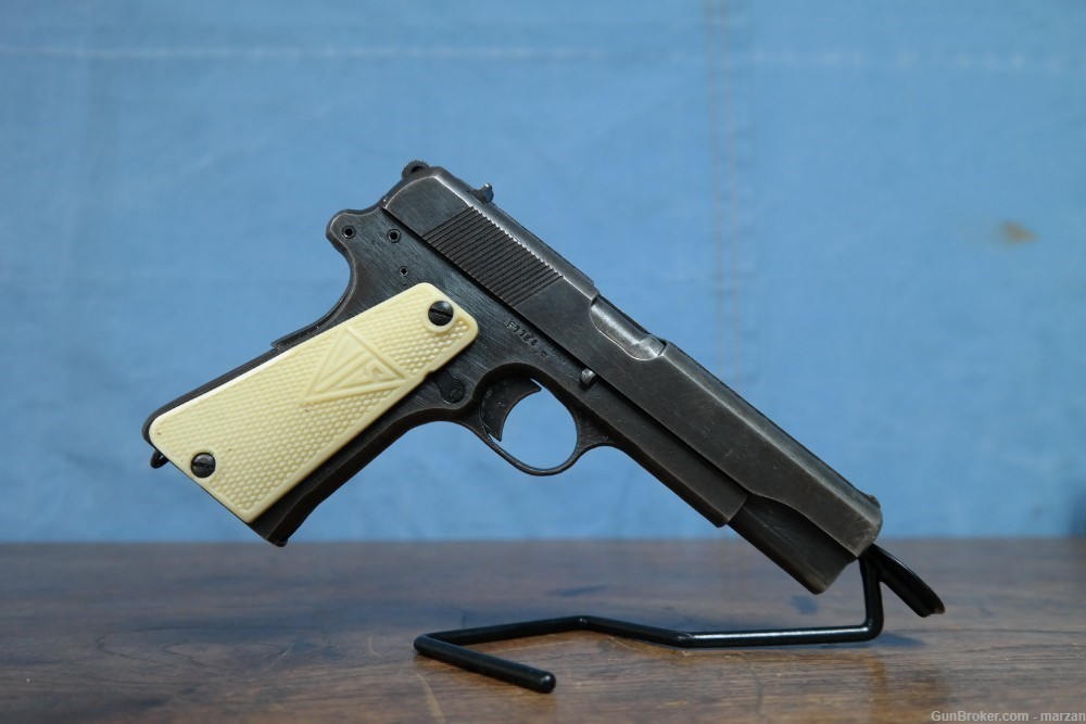 WWII German capture F.B. Radom VIS Model 35 9MM SA Semi-Automatic Pistol -img-0