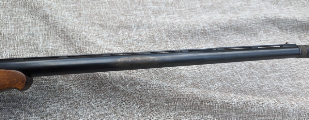 Mossberg bolt action .410 Model 183D engraved, checkered, vent rib-img-14