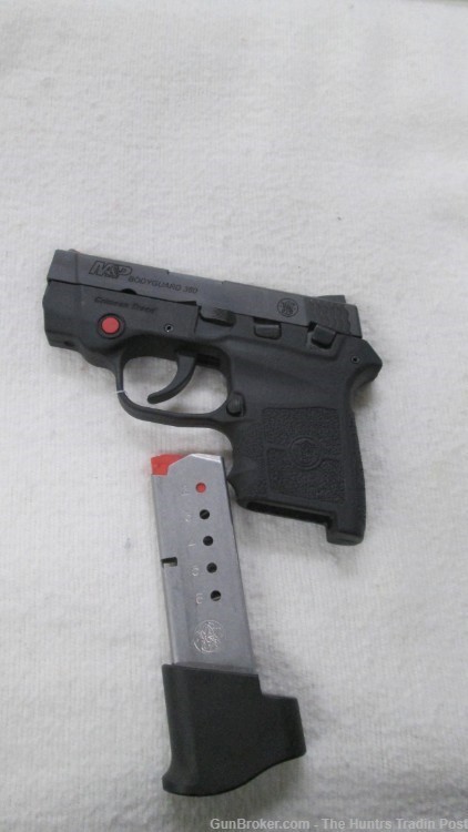 USED SMITH & WESSON BODYGUARD 380 2.75" BARREL WITH LASER LIGHT -img-4