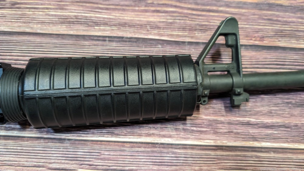 Factory COLT complete AR 15 Upper Receiver M16 M4 PENNY START -img-10