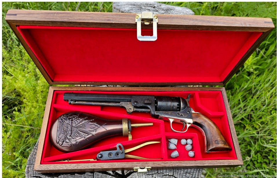 EMF Colt 1851 Revolver Steel Engraved .44 w Case Flask & Bullet Mold-img-0