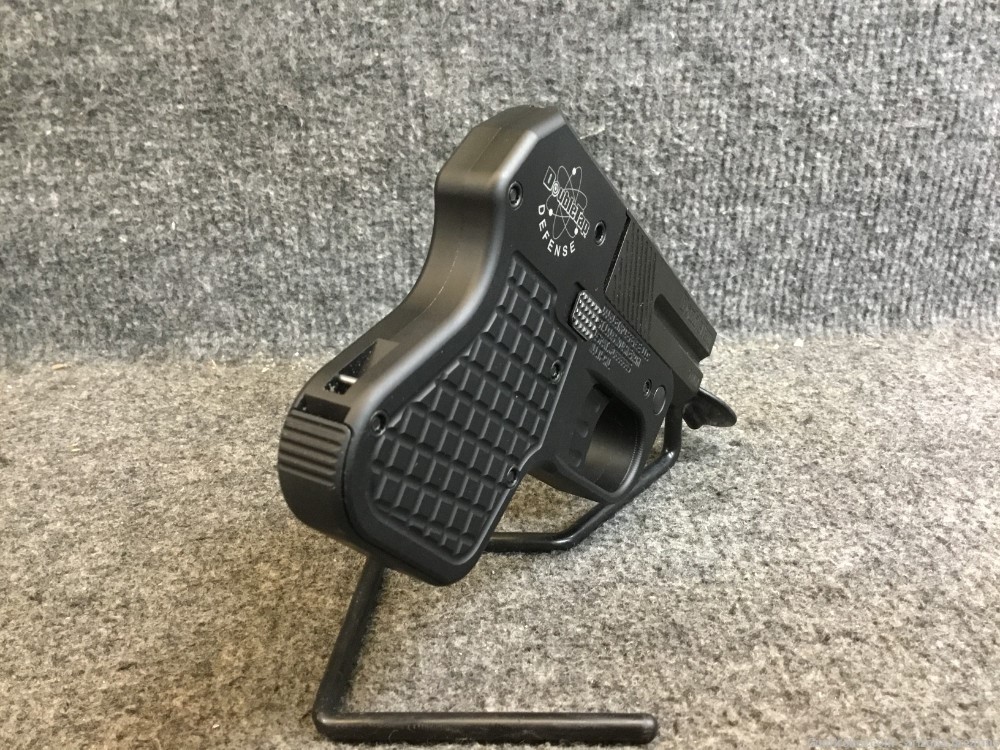 Doubletap Defense Pistol Model Derringer 9MM w/Soft Holster-img-3