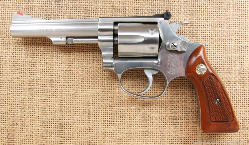PENNY AUCTION!!  Excellent used S&W 651-img-0
