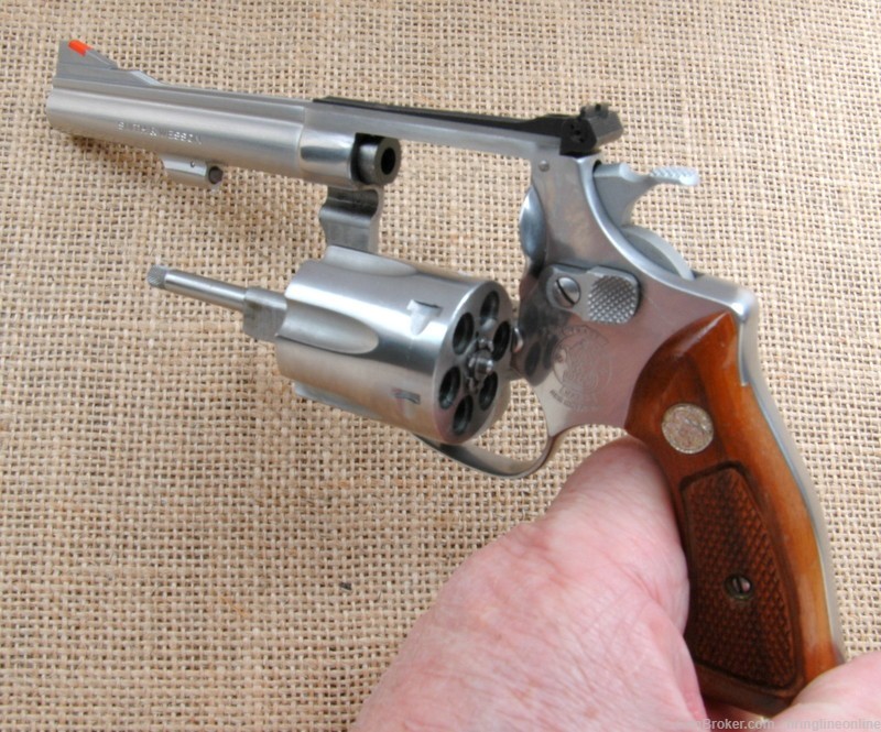 PENNY AUCTION!!  Excellent used S&W 651-img-7