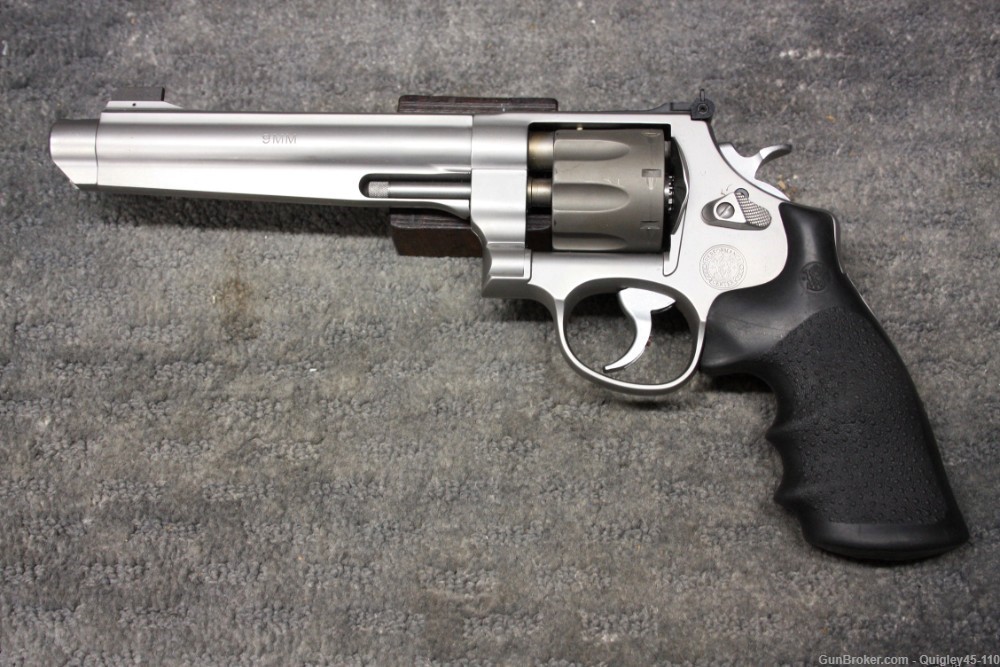 Smith & Wesson 929 9mm Performance Jerry Mikulek -img-1