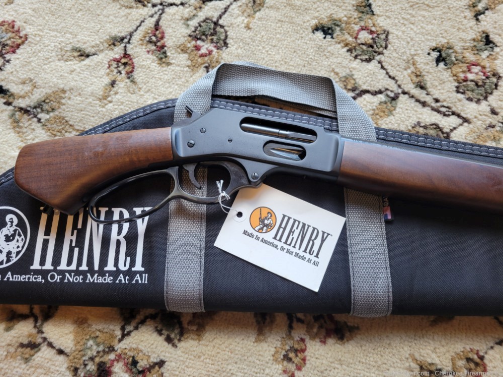 Henry Axe .410 Lever action shotgun w/ Henry Case. NIB-img-7