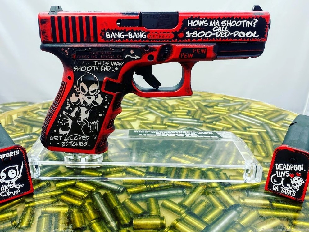  Glock 19 15rd Deadpool V1 Battleworn Engraved and w/ Custom Case-img-7