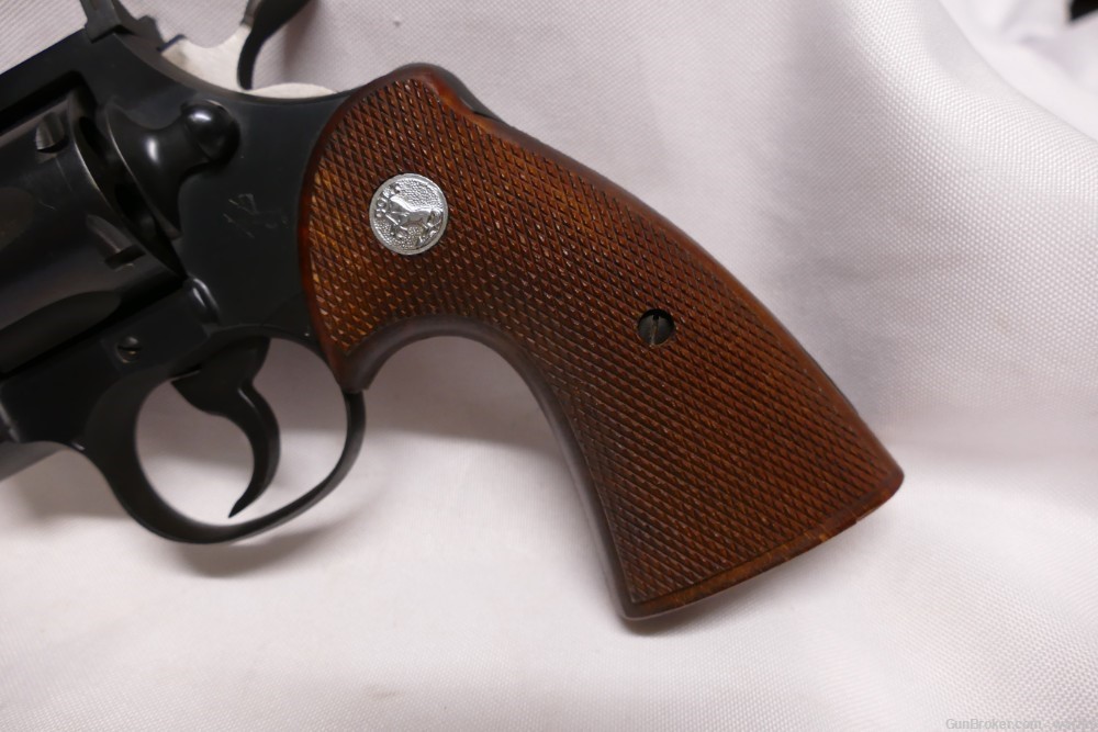 Colt Officers Model Match Revolver cal. 38 SPL-img-3