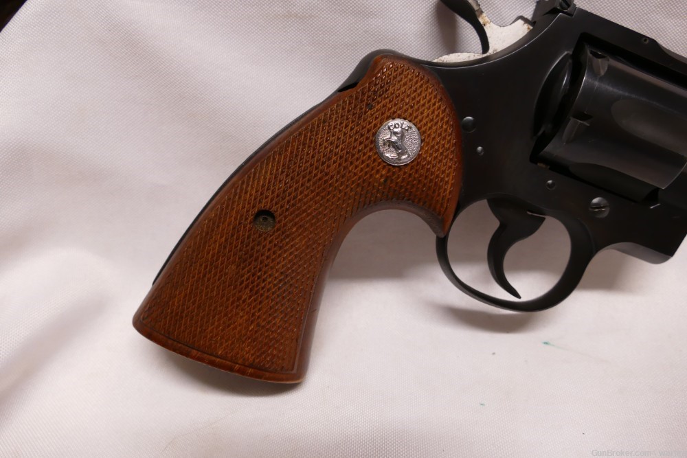 Colt Officers Model Match Revolver cal. 38 SPL-img-5