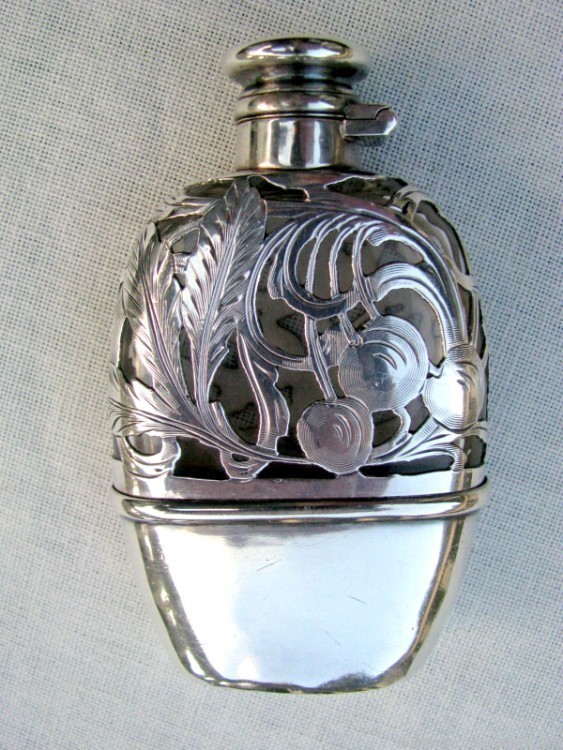 FINE STERLING FILIGREED ENGRAVED POCKET CHERRY BRANDY / WHISKEY FLASK 1890s-img-1