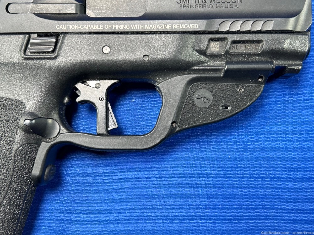 Smith & Wesson M&P9 M2.0 Compact 9mm 15+1 w/CT Laser & Apex Trigger-img-4