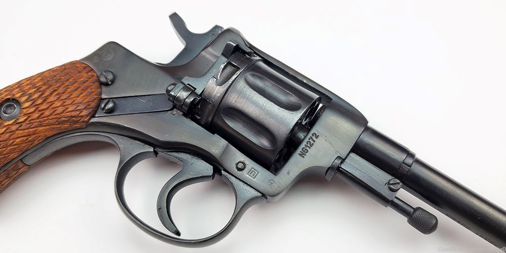 Rare transitional 1942 Izhevsk M1895 Nagant Revolver-img-9