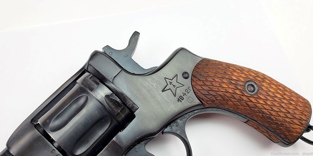 Rare transitional 1942 Izhevsk M1895 Nagant Revolver-img-4