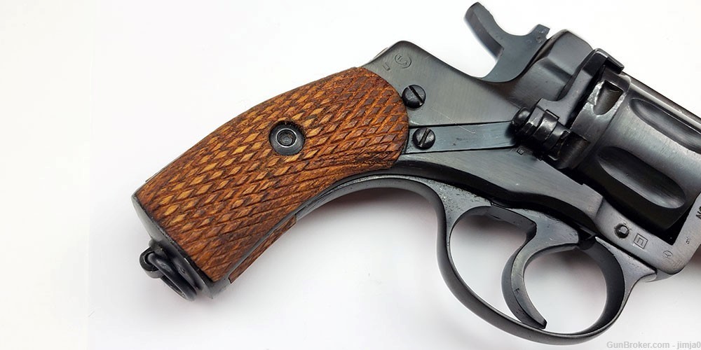 Rare transitional 1942 Izhevsk M1895 Nagant Revolver-img-10