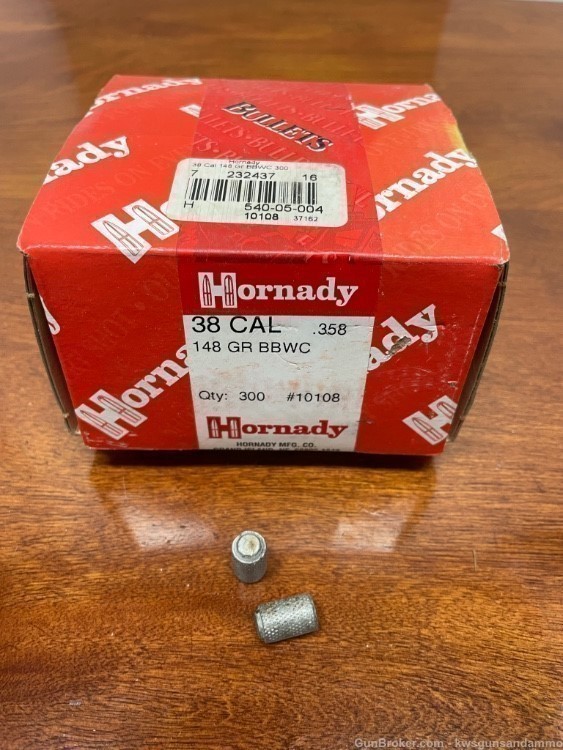 Hornady 38 Cal. .358 Bullets 148 Grains BBWC - New/300ct *-img-0