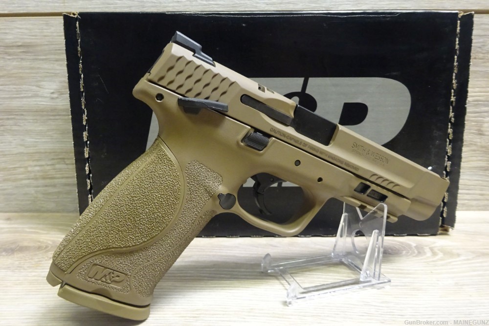 Smith & Wesson M&P9 M2.0 9MM 5" FS 17-Shot W/Thumb Safety Fde! 11537-img-2