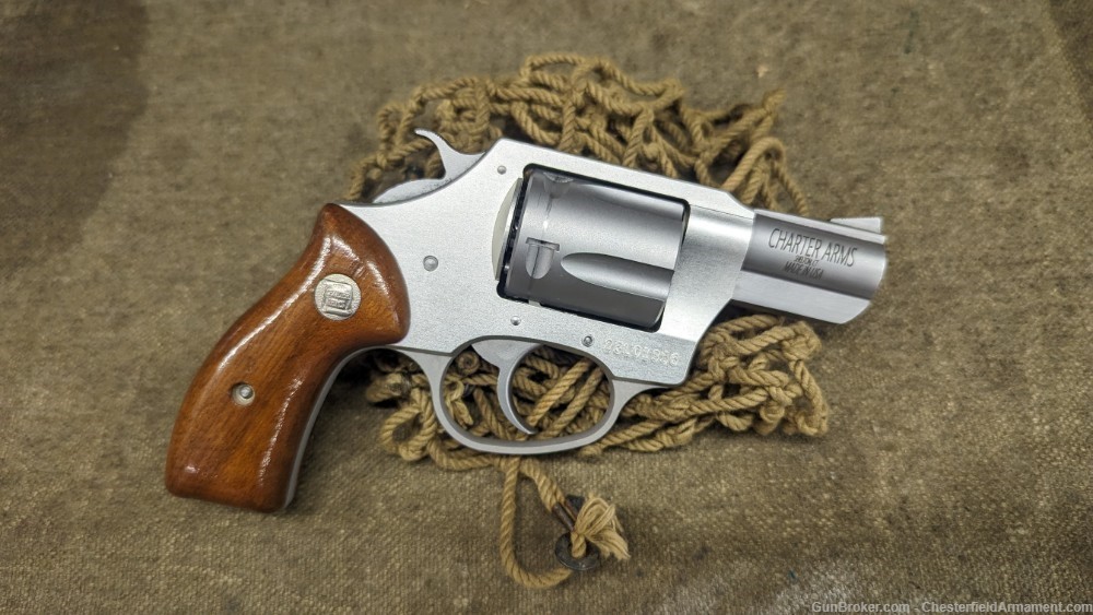 Charter Arms Undercover Lite .38 Spl revolver,  -img-0