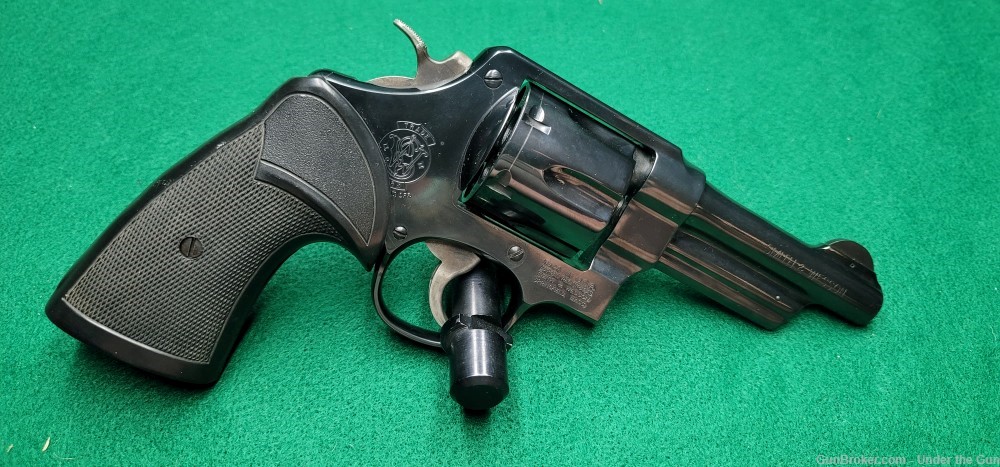 Smith & Wesson Model 22 4"-img-2