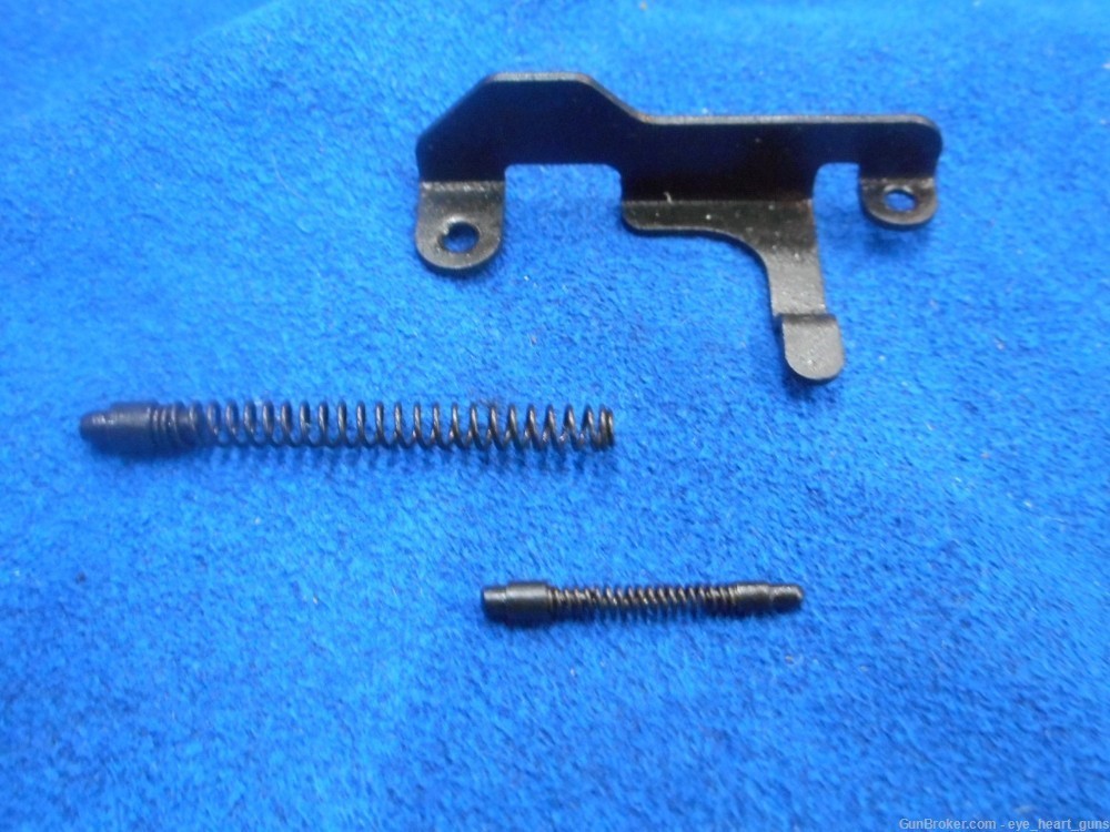 Czech VZ61 Skorpion trigger fixing plate with detents and springs. vz 61 -img-0
