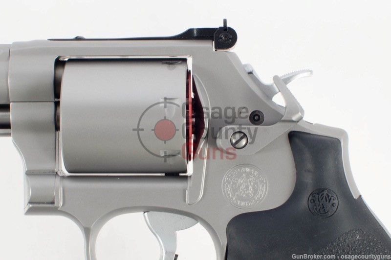 Smith & Wesson M686 Plus Performance Center - 5" .357 Magnum-img-3