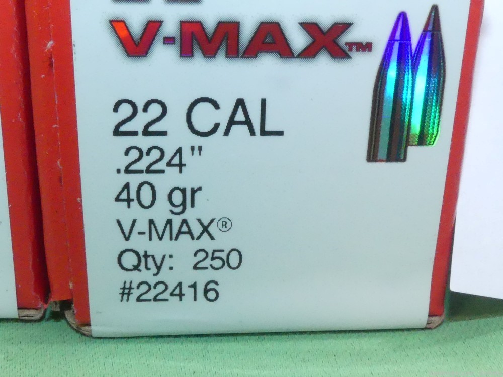 #4121 500 rnds Hornady V-Max bullets 22 cal. Box 40 gr, & 50 Gr-img-2